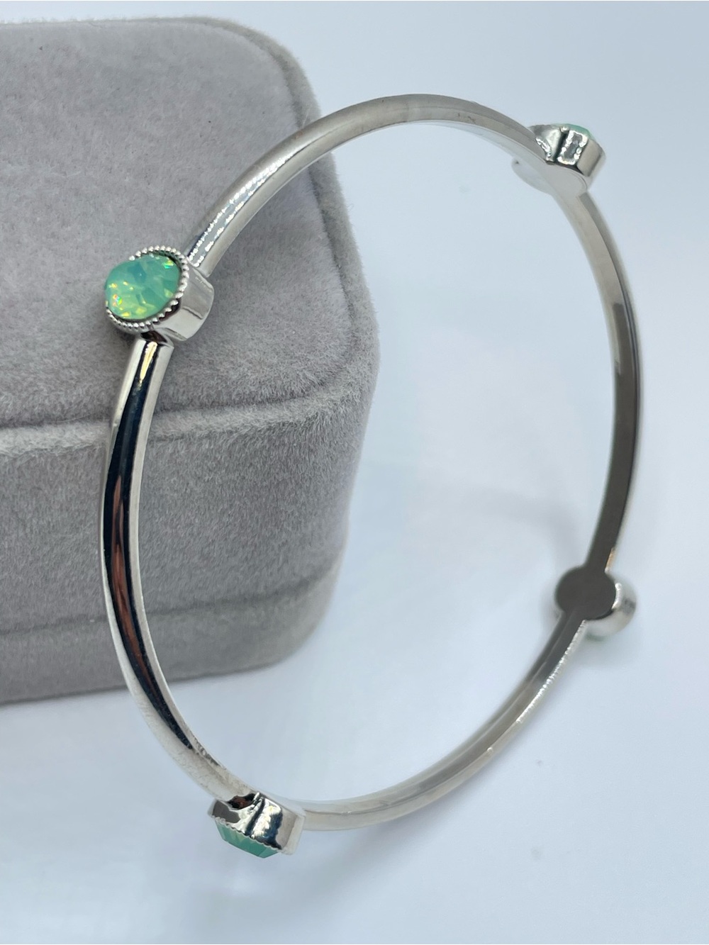 Silver Tone Green Acrylic Stones Cuff Bracelet Minimalist Open Bangle